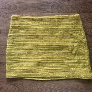 Alice + Olivia Yellow Gold Tweed Mini Skirt size 8